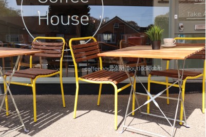 summer-outdoor-chair-range-outside-coffee-shop